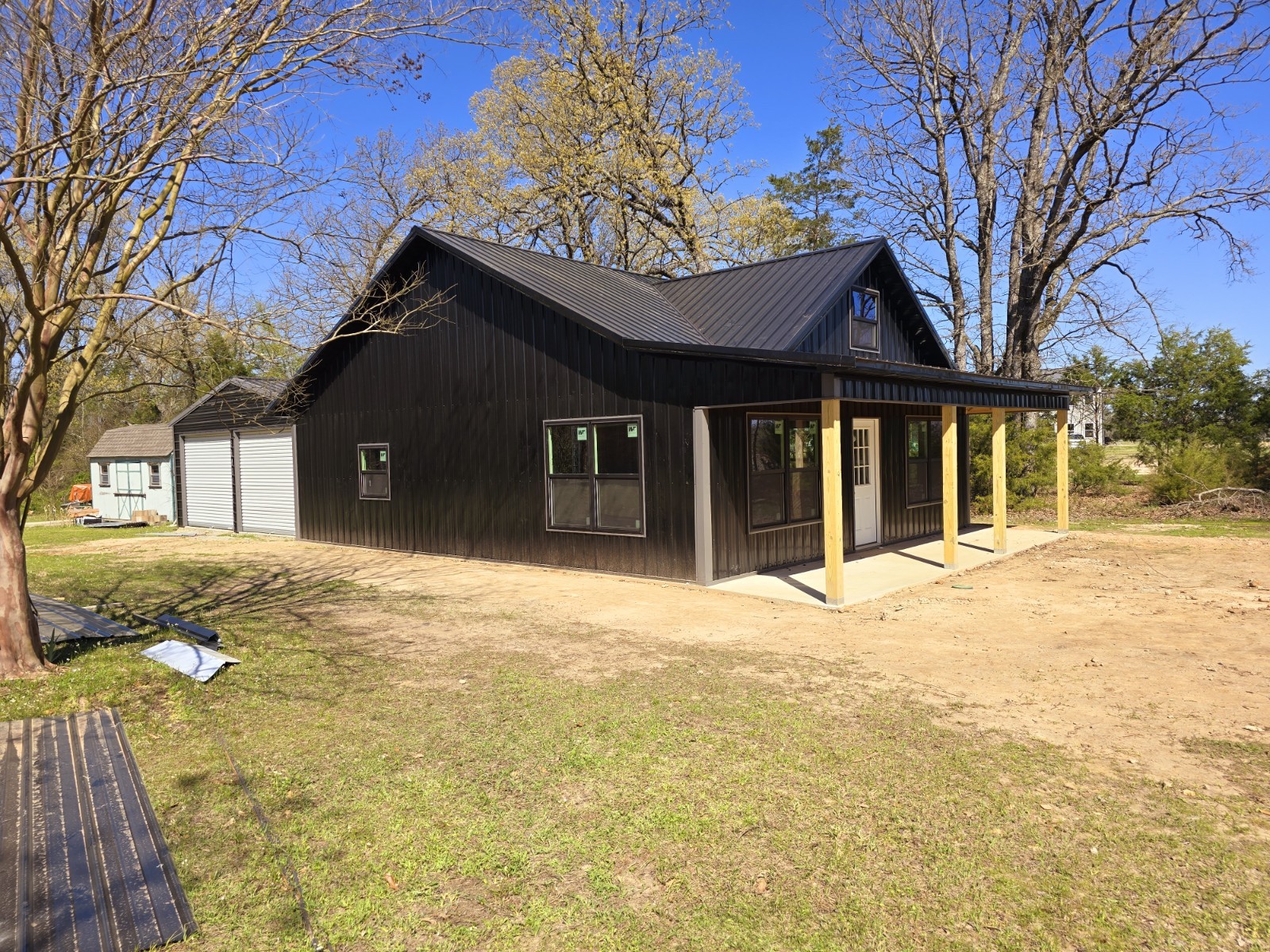 HOUSE KIT (3BED 2bath) With Interior Framing