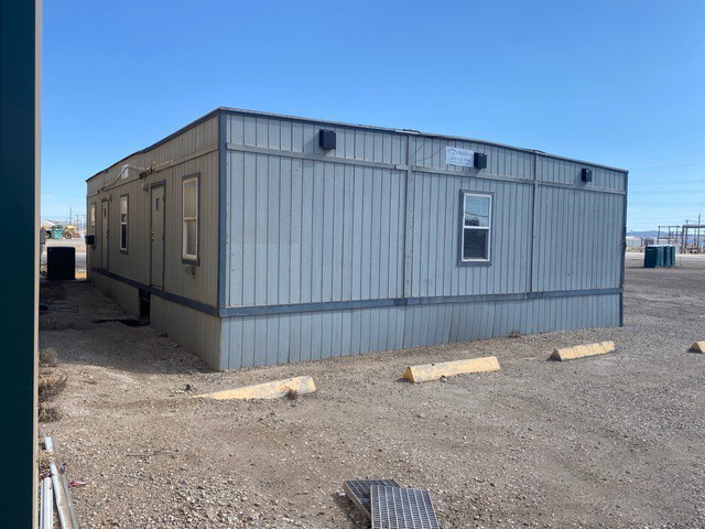 Modular Office Building | 1,620 SF | 6 Private Offices 2004 ModSpace 45′ x 36′