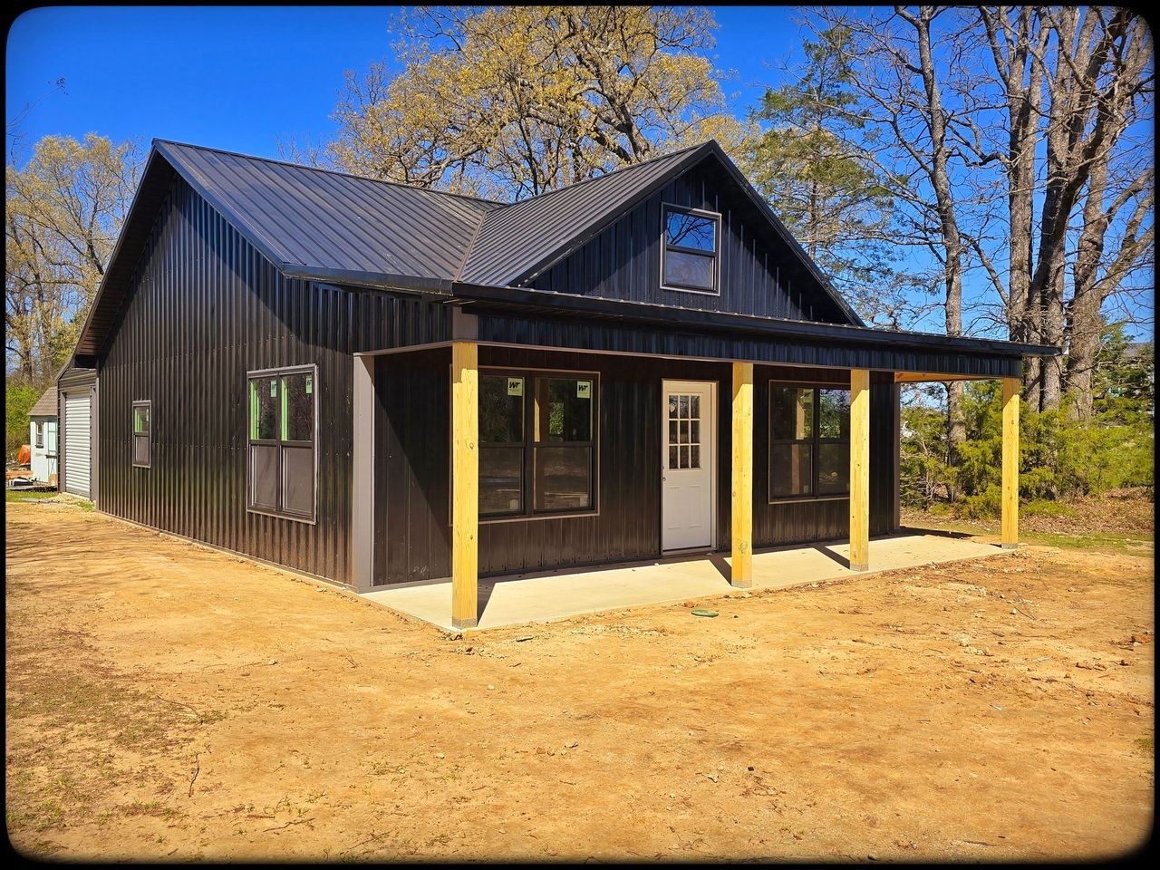HOUSE KIT (3BED 2bath) With Interior Framing