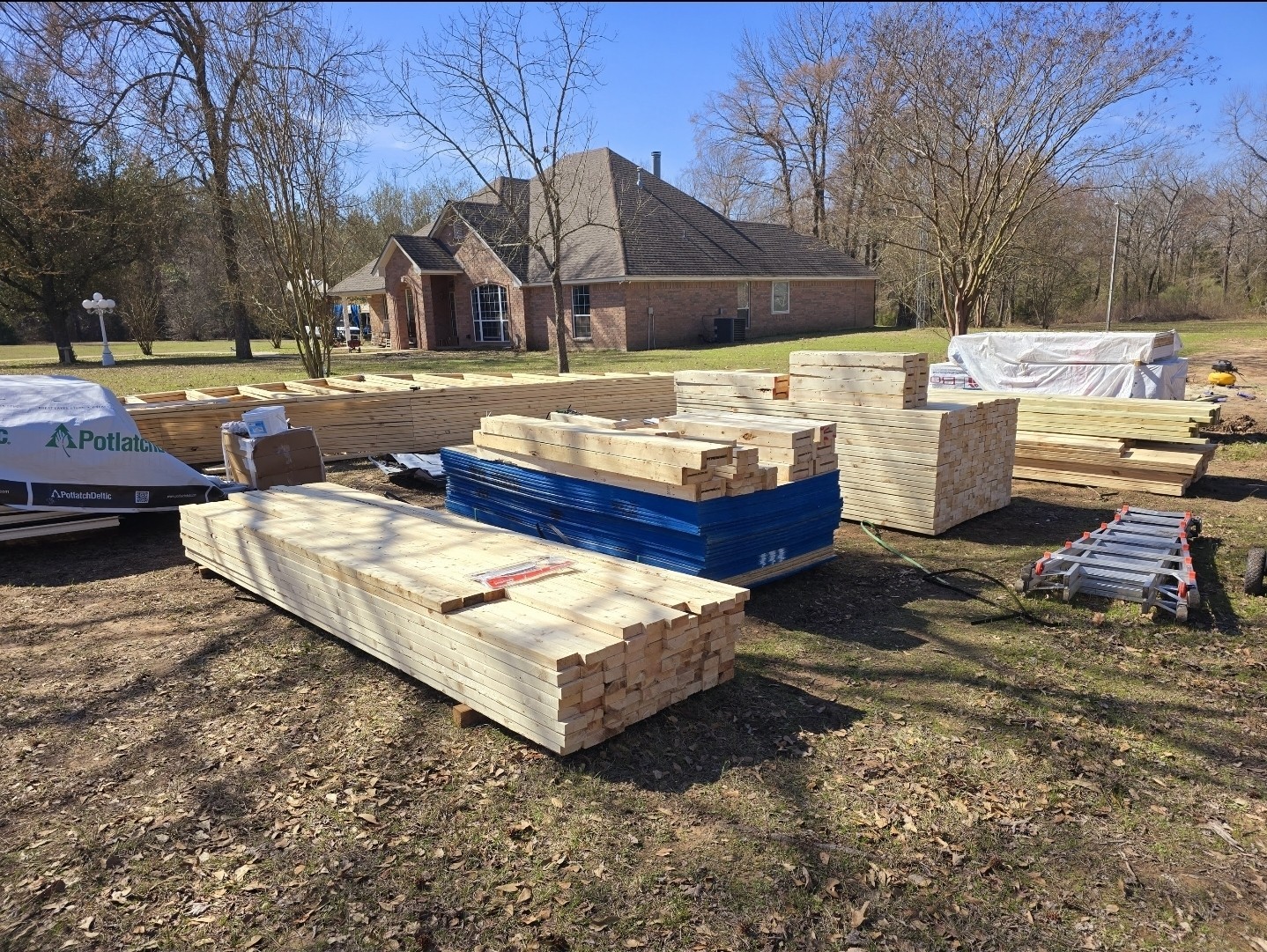 HOUSE KIT (3BED 2bath) With Interior Framing