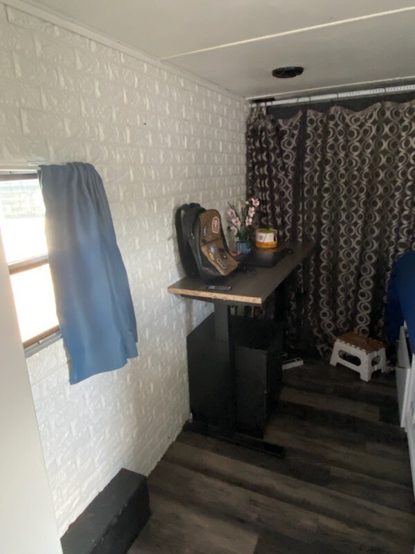 tiny home on wheels