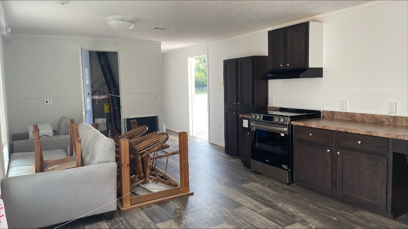 2023 FURNISHED FEMA 2BR/1BA 14×52 Mobile Home-WZ3-A/C-IOWA, KS, NE, MO. SD & IL