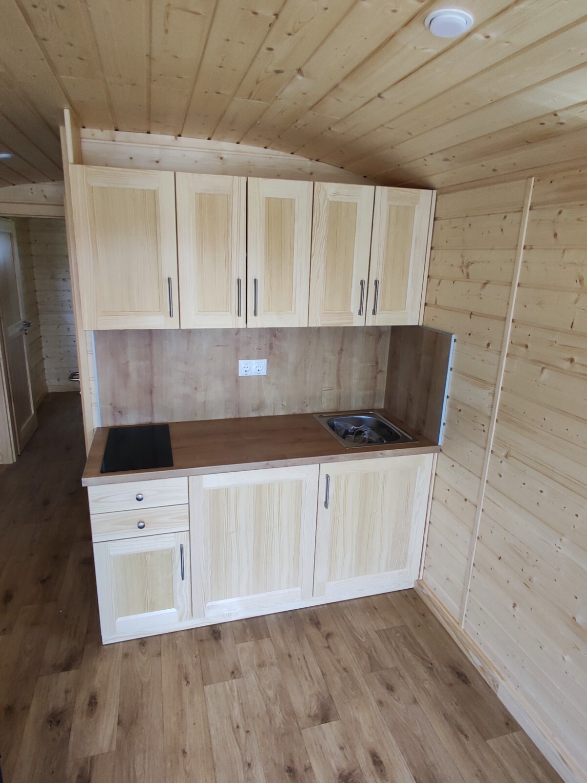 Tiny house on wheels for sale. The caravan (roulotte)