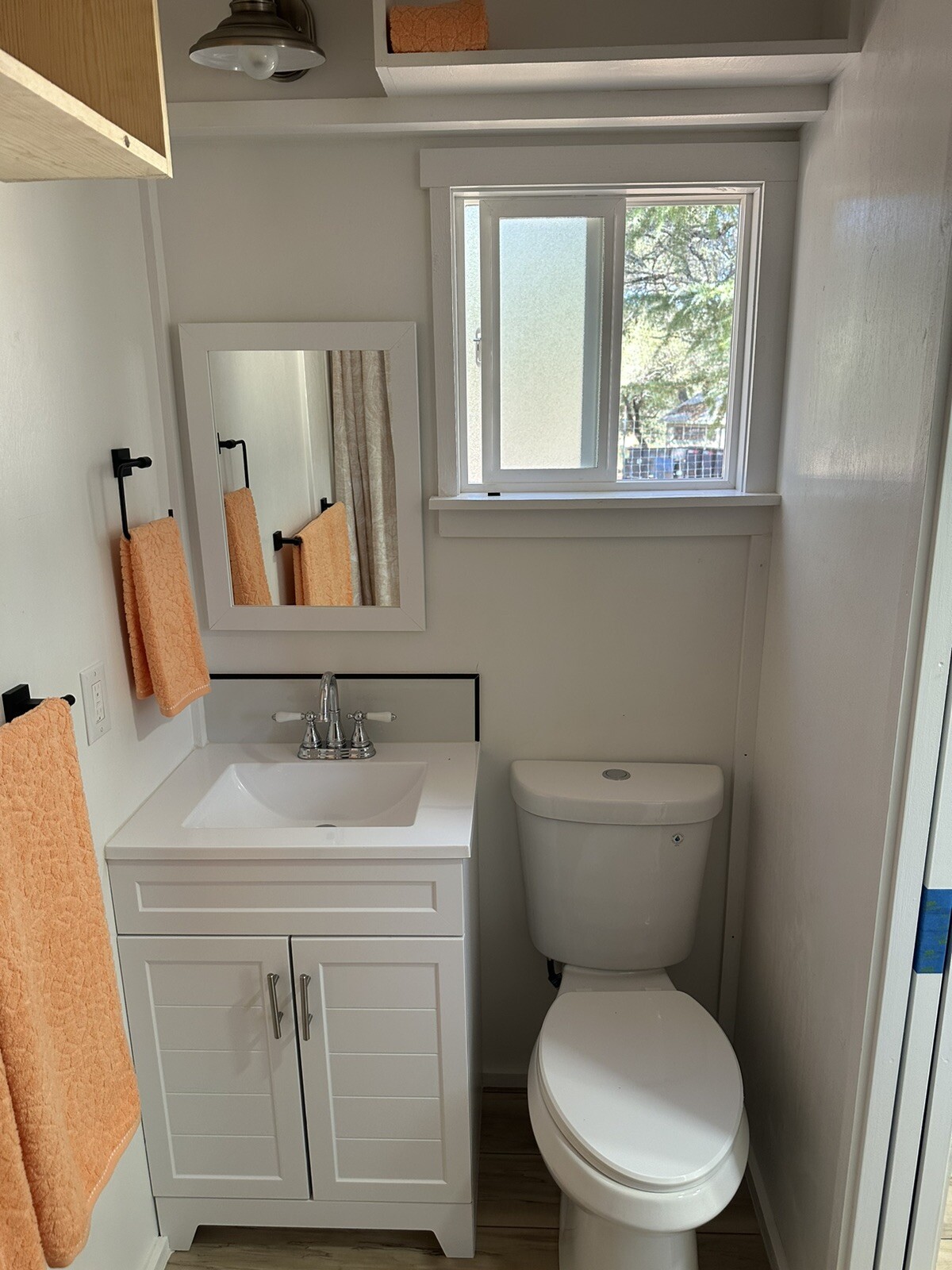 Tiny House for Sale! Container Home! Maintenance Free! Move In Ready