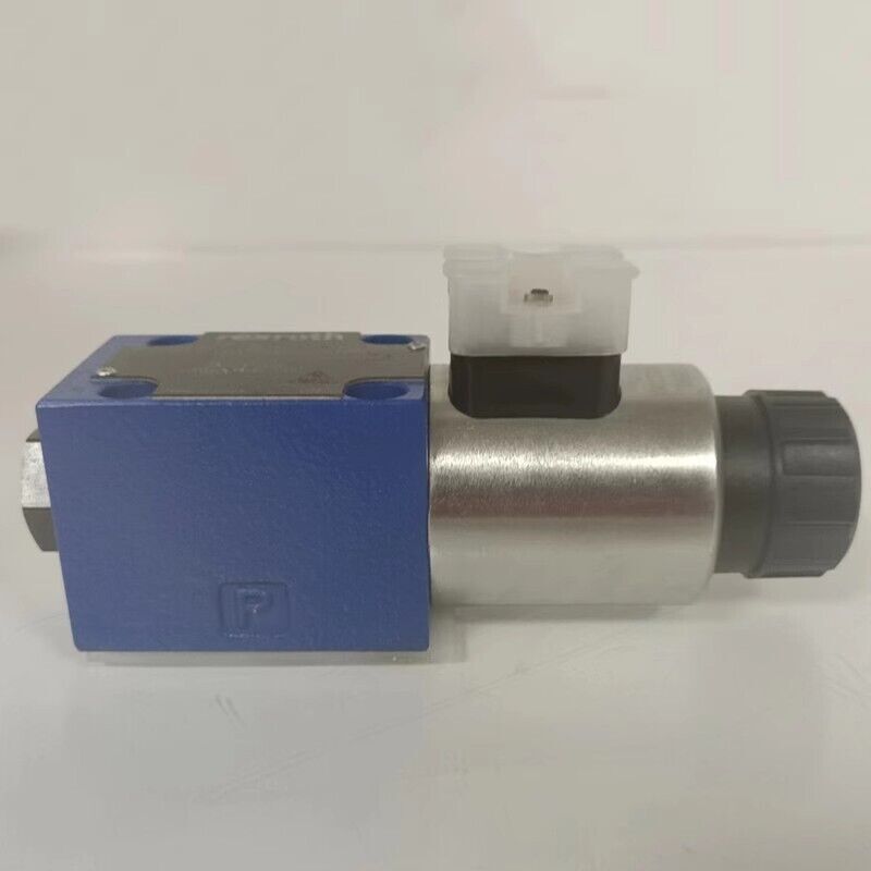 New Rexroth Solenoid Valve M-3SED6UK13/350CG24N9K4 R900052621