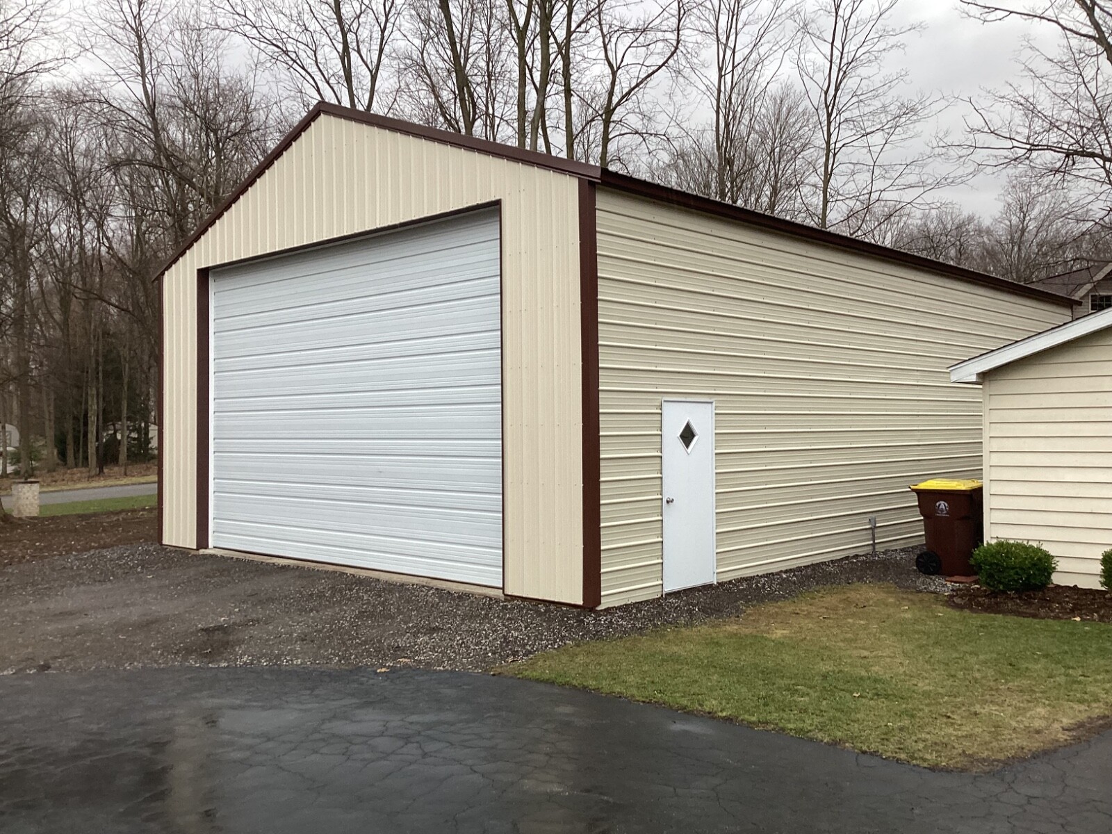 pole barn garage – portable steel structure
