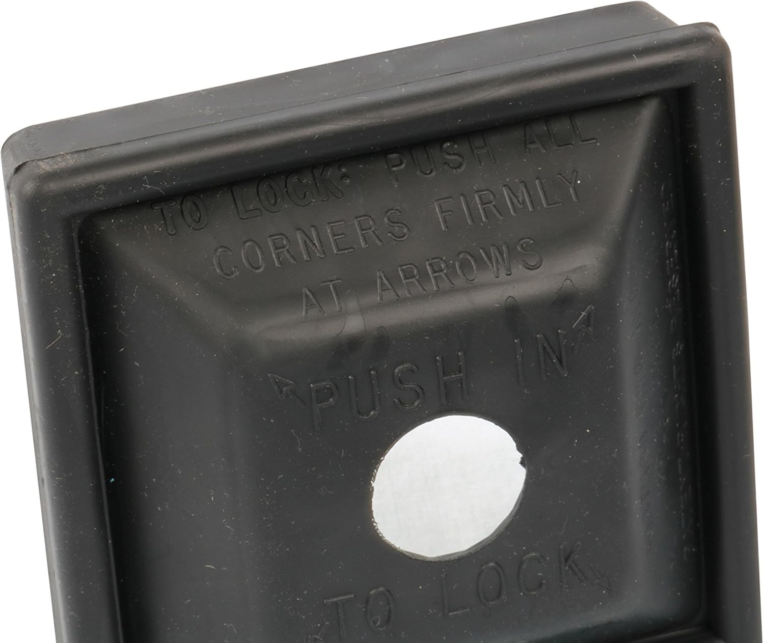 “WirthCo 30000 RV Locking Bumper Plug – 4″””, black