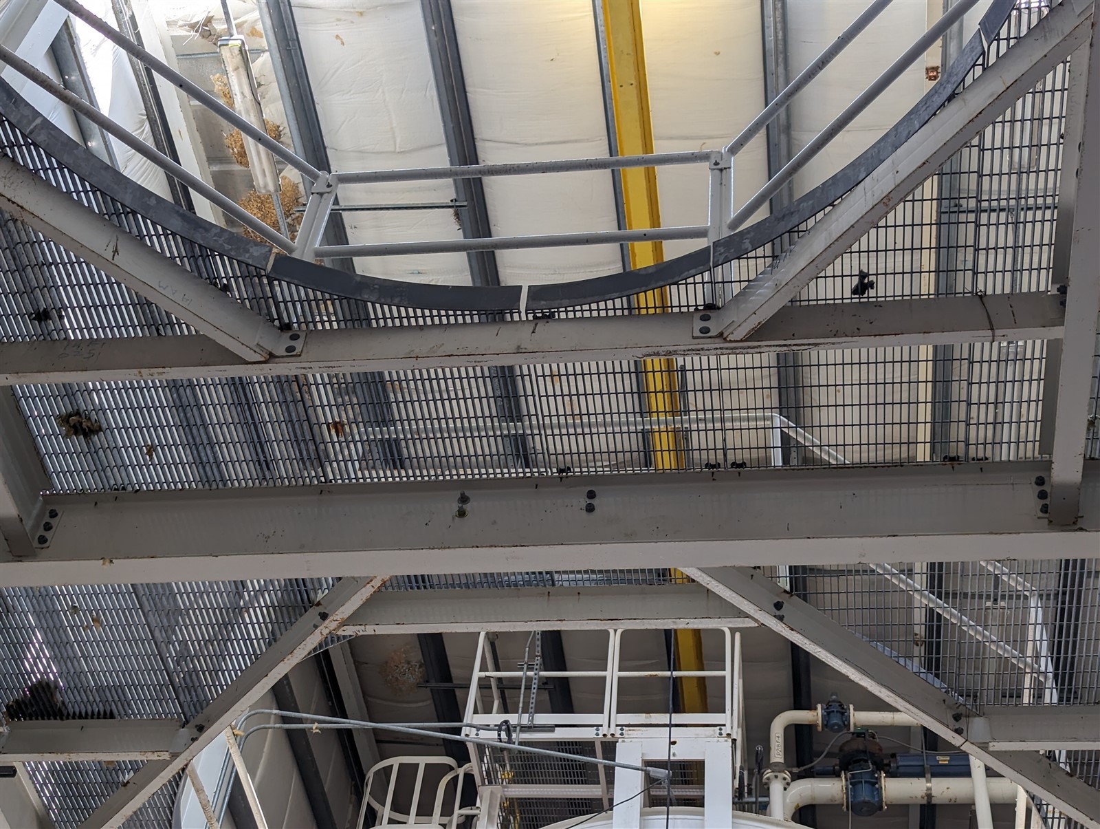 Structural Steel Metal Building To Be Taken Down 172ft L x 75.5ft W x 43ft H
